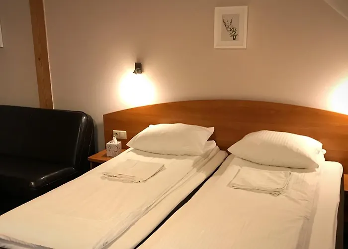 民宿 诺克莱吉爱德旅馆 Płonia